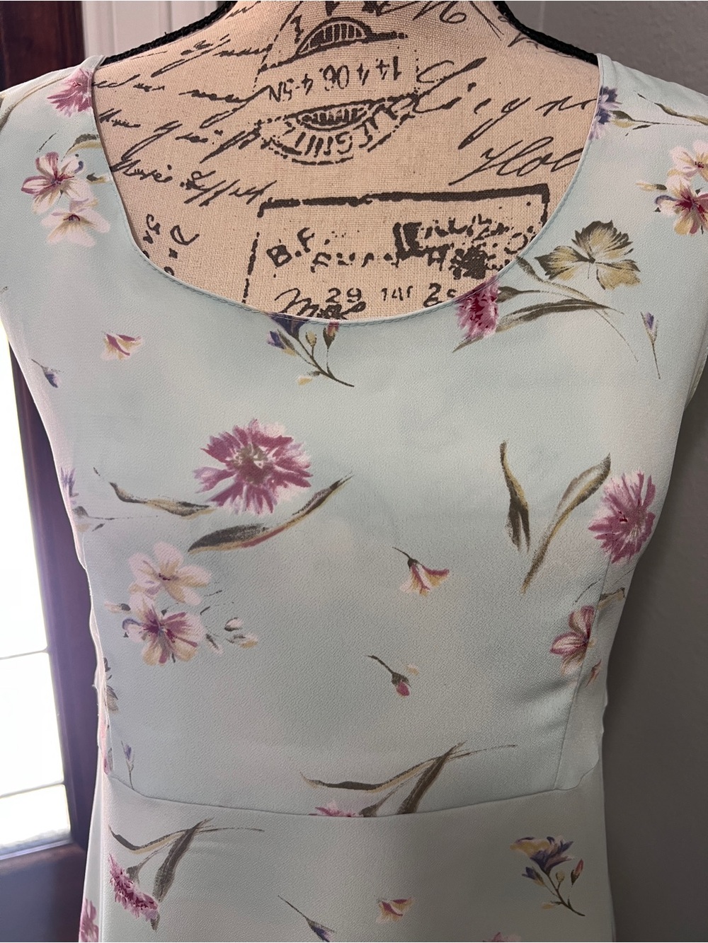 La Belle Vintage 90s Pastel Blue Floral Knee Length Dress Tie Back Bow 7 - Picture 2 of 12